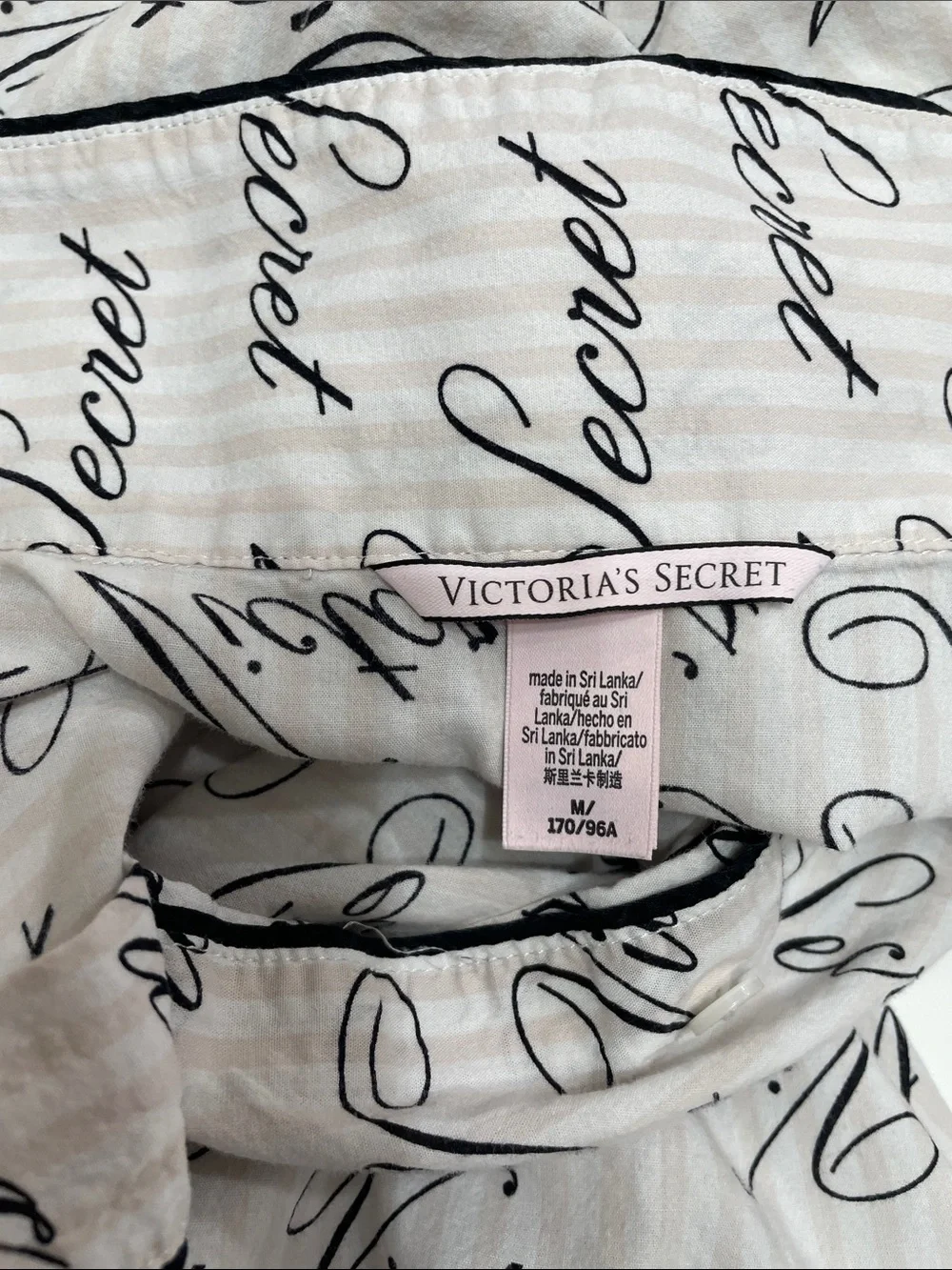 Victoria's Secret Ivory & Pink Nightshirt with Black Script - Picture 4 of 4